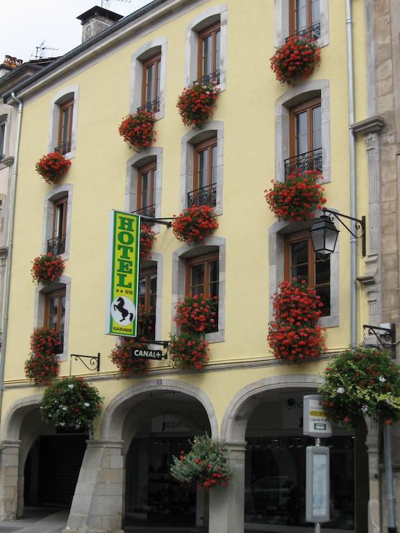 Hotel Cheval De Bronze Remiremont Eksteriør bilde